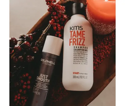 KMS Tame Frizz Shampoo