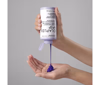 Olaplex Blonde Enhancer Toning Conditioner No. 5P