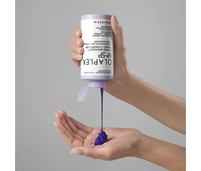 Olaplex Blonde Enhancer Toning Conditioner No. 5P