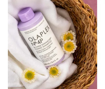 Olaplex Blonde Enhancer Toning Shampoo No. 4P