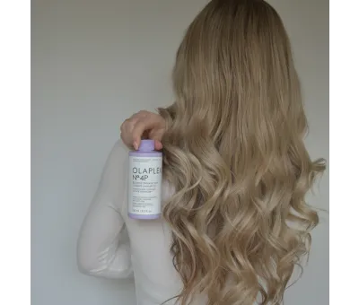 Olaplex Blonde Enhancer Toning Shampoo No. 4P